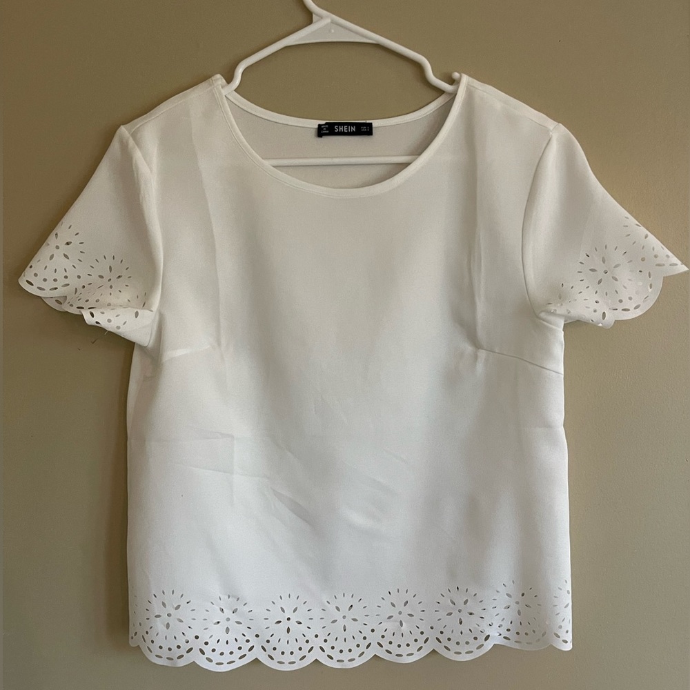 Scalloped shirt